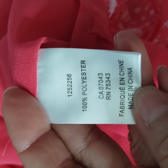 Joie pink w/white floral print flutter sheer sleeve, lined flowy blouse medium - Picture 7 of 9